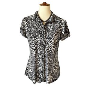 VTG Van Heusen Women’s Med Blouse Short Sleeve Black Cheetah Print Made In USA